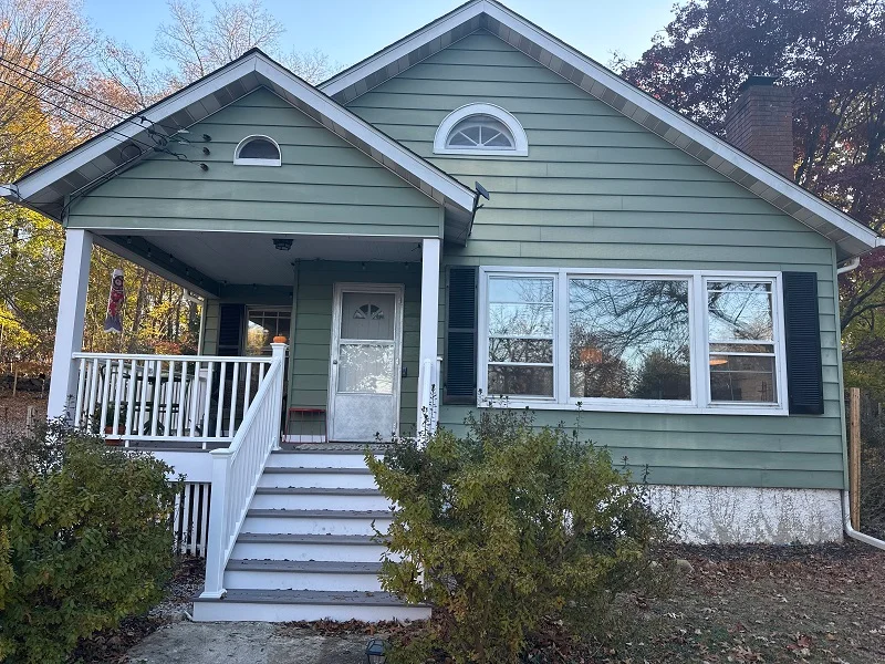 Vinyl window replacement in Yorktown Heights, NY